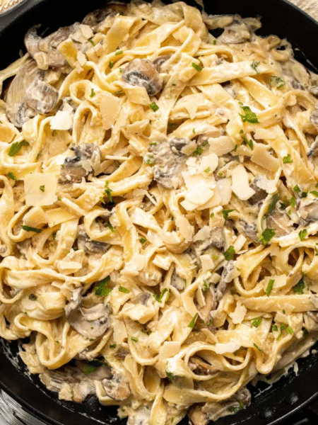 Garlic and Mushroom Tagliatelle Recipe