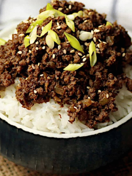 Quick & Easy Korean Ground Beef Bowl Recipe