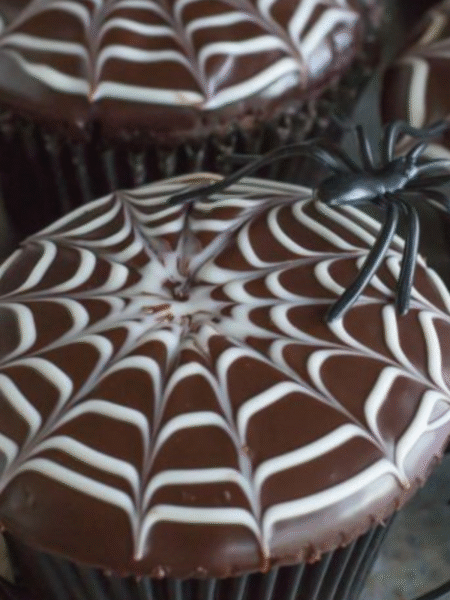 Halloween Spider Web Chocolate Cupcakes Recipe