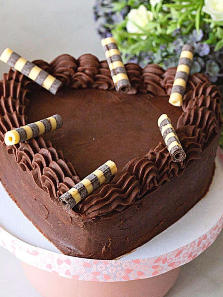 Chocolate Fudge Heart Cake Recipe