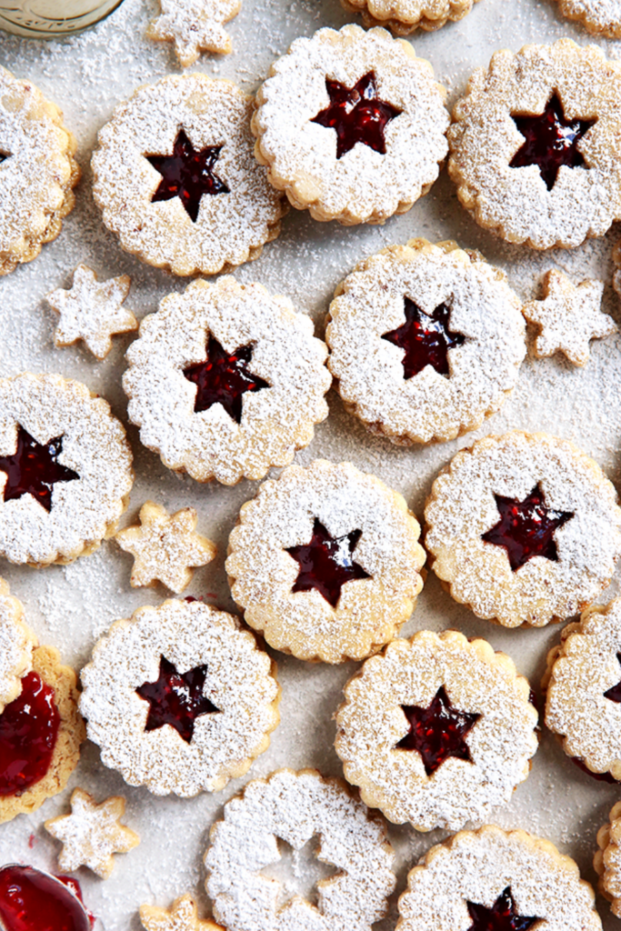 Raspberry Linzer Cookies Recipe